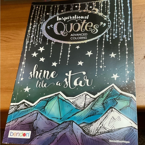 Walt Disney Pictures light blue embroidered and screen art laptop backpack. - Picture 5 of 11